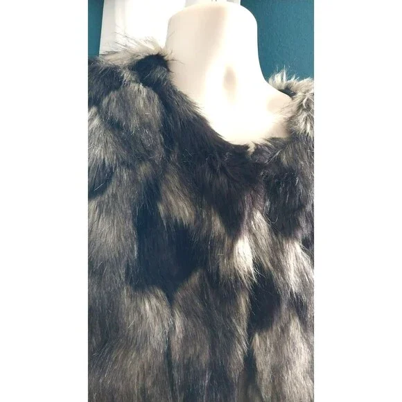 BCBGeneration Faux Fur Open Vest Sz Small Runs Big (NEW $148) - Picture 3 of 8